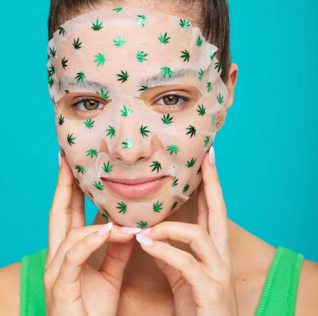 POURQUOI SE FAIRE UN MASQUE POUR LE VISAGE